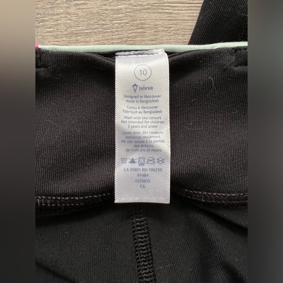 Ivivva Reversible Leggings, Size 10 - Picture 5 of 7